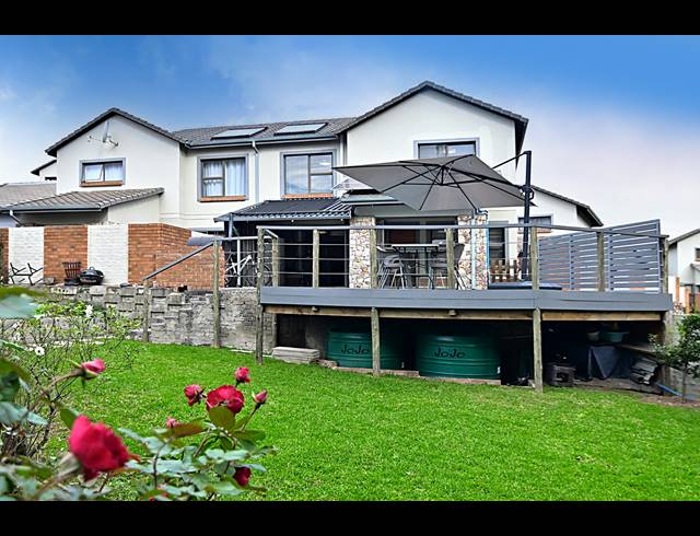 3 BEDROOM TOWNHOUSE FOR SALE IN KYALAMI HILLS